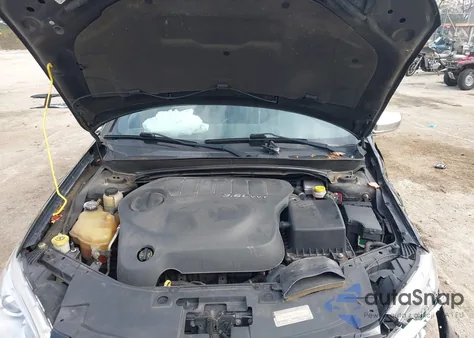 2011 Chrysler 200 Limited z USA, uszkodzony, nr VIN 1C3BC2FG6BN599206